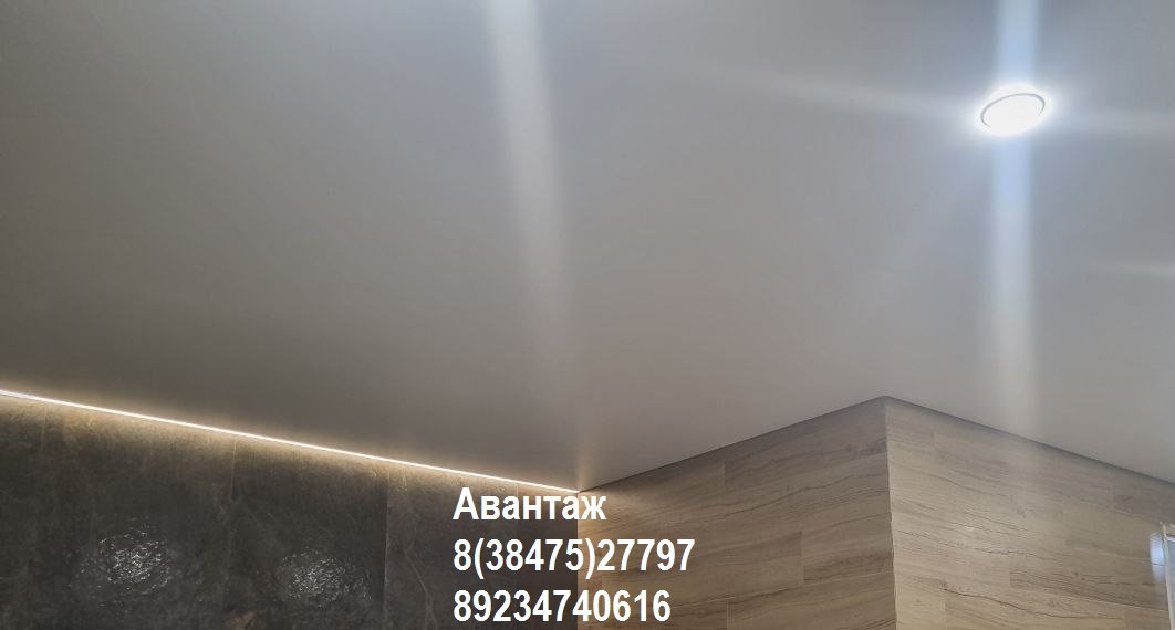 Натяжной потолок с подсветкой — Авантаж